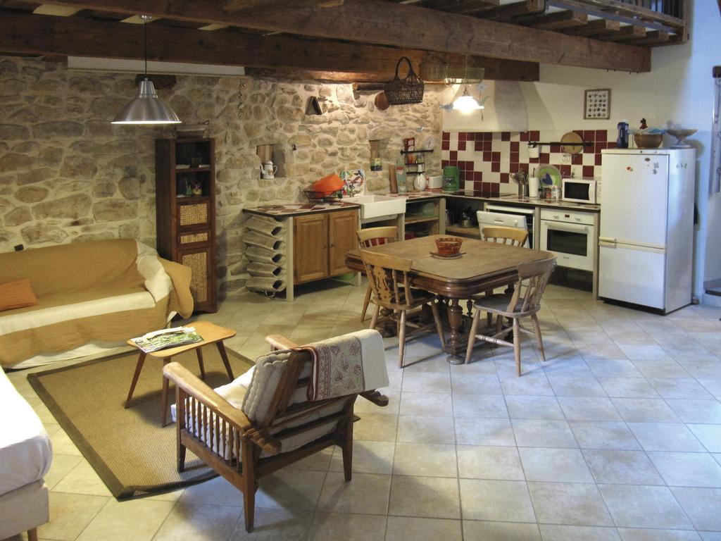 Maison D'Hotes Lou Cliou Cliousclat Номер фото